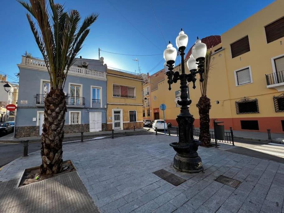 Great Apartment Close To Plaza De Torres Alicante Exteriér fotografie